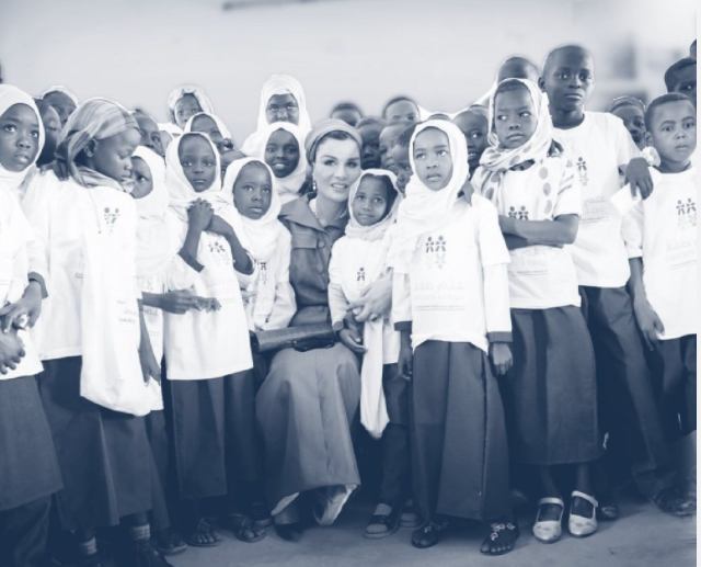 莫扎王妃厉害吗（中东卡塔尔莫扎王后资料介绍）