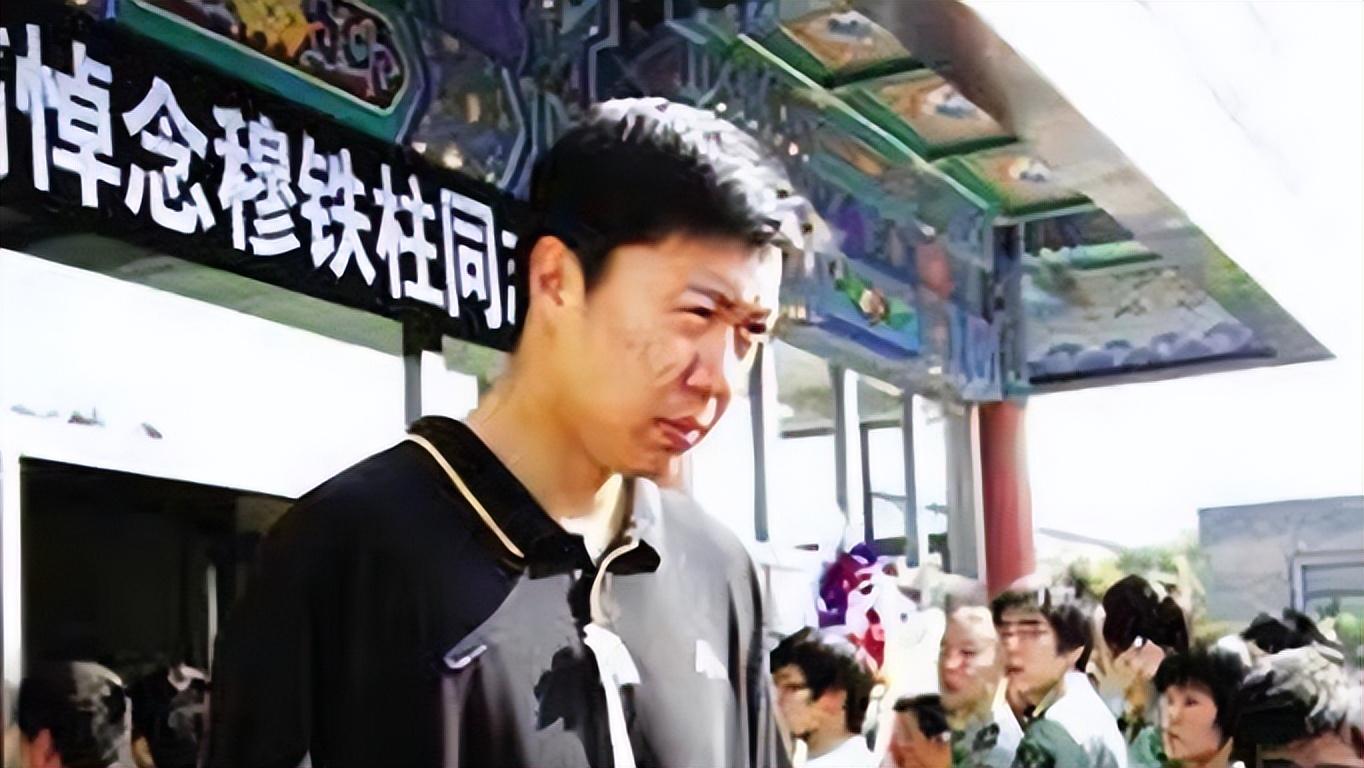 穆铁柱身高多少米体重多少（篮坛巨人穆铁柱现状）