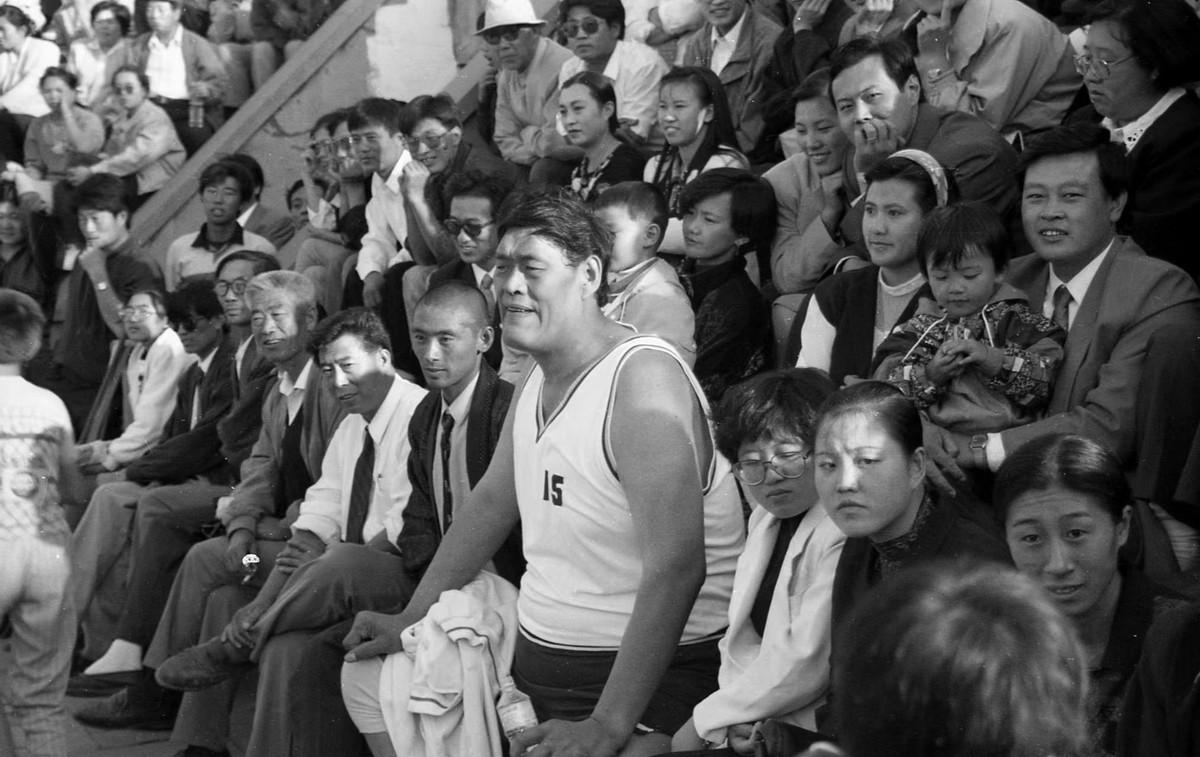 穆铁柱身高多少米体重多少（篮坛巨人穆铁柱现状）