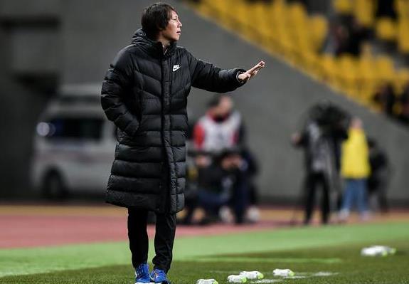 中国足球李铁哪里人（国足李铁的个人简历）