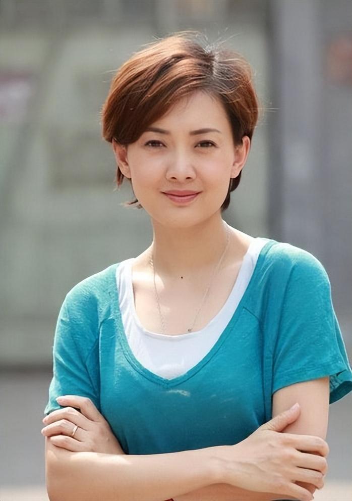 牛莉老公刘亚东是做什么的（演员牛莉老公背景真实身份）