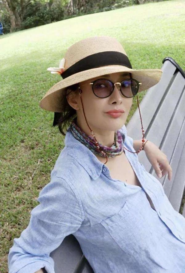 牛莉的现在老公是谁（牛莉丈夫刘亚东介绍）