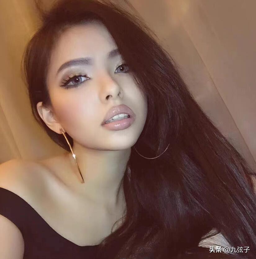 天使模特Naomi出轨原因被爆嫌男友的太小