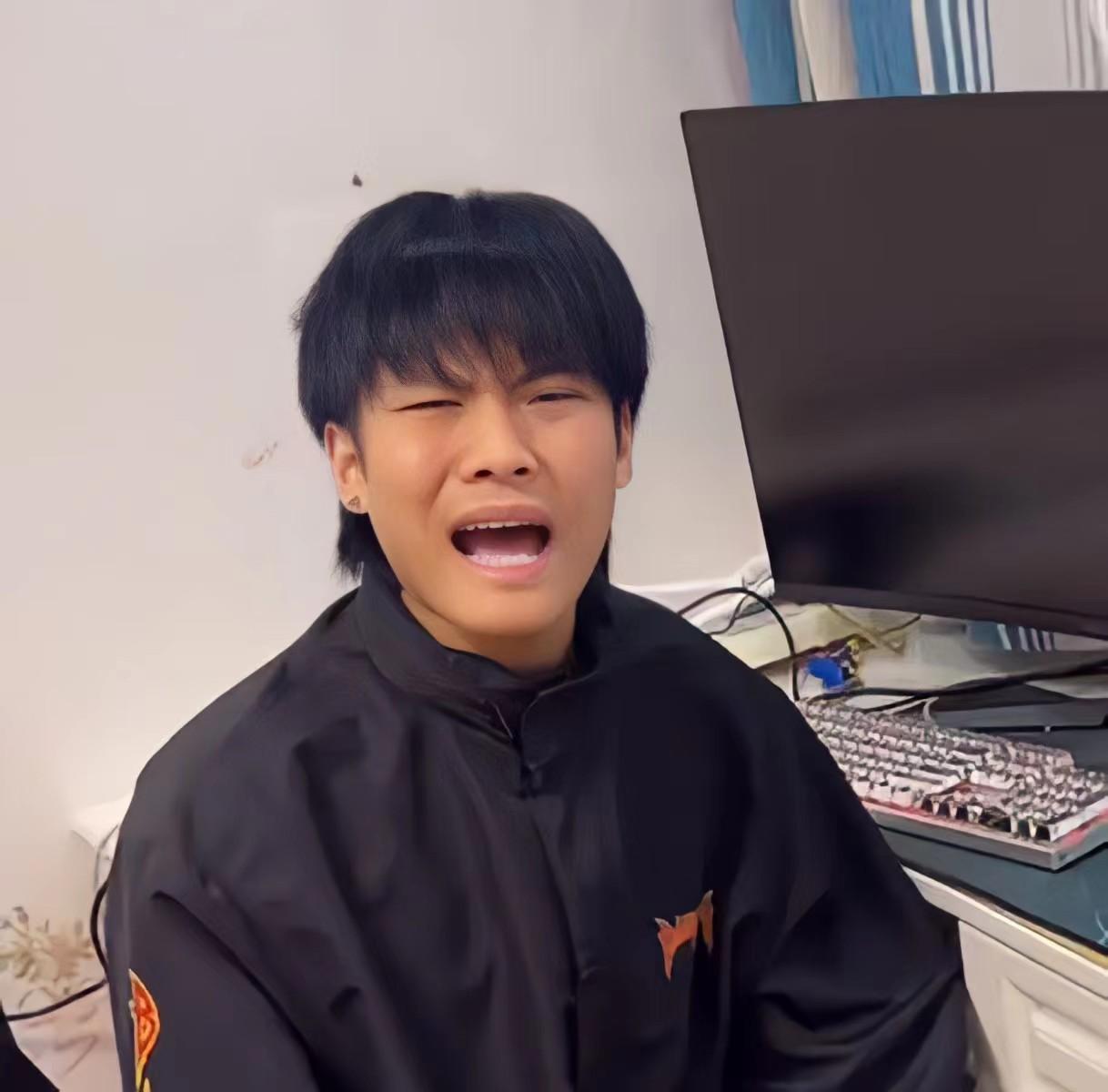 疯狂小杨哥老婆叫什么名字（大小杨嫂介绍）