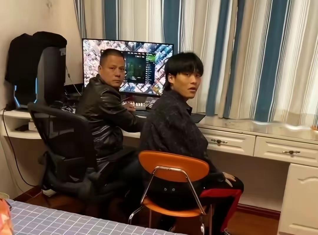 小杨哥资产有多少个亿（疯狂小杨哥身价揭秘）