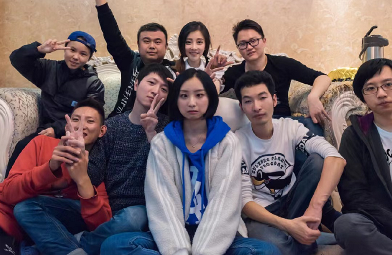 冯提莫为什么消失了（斗鱼一姐冯提莫被全网封杀的原因）