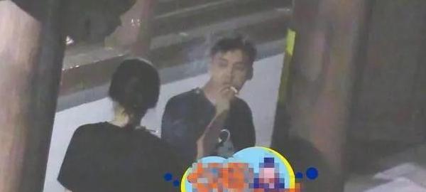 陈钰琪抽烟是真的吗（圈内爆料李易峰陈钰琪片场抽烟）