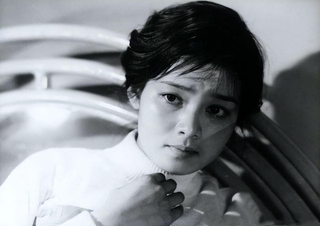 潘虹为什么不生育（老戏骨潘虹68岁没有孩子的原因）