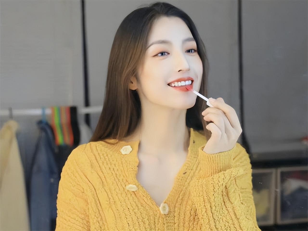 潘辰个人资料照片（快女潘辰结婚官宣）