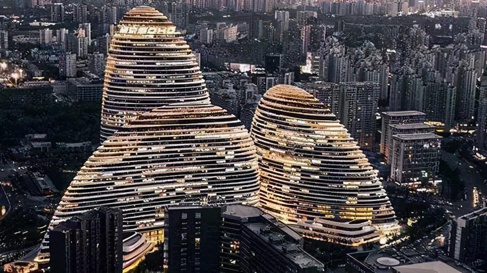 潘石屹第一任妻子是谁（潘石屹的发家史）