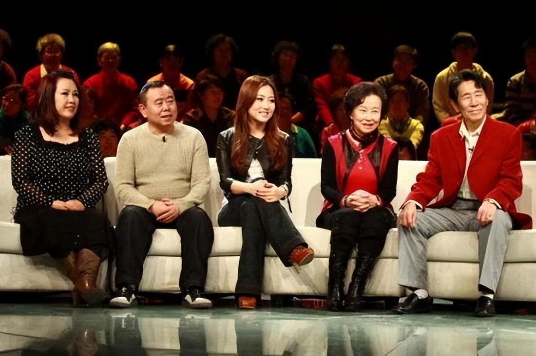 潘阳一共结了几次婚（潘阳和她老公的生活现状）