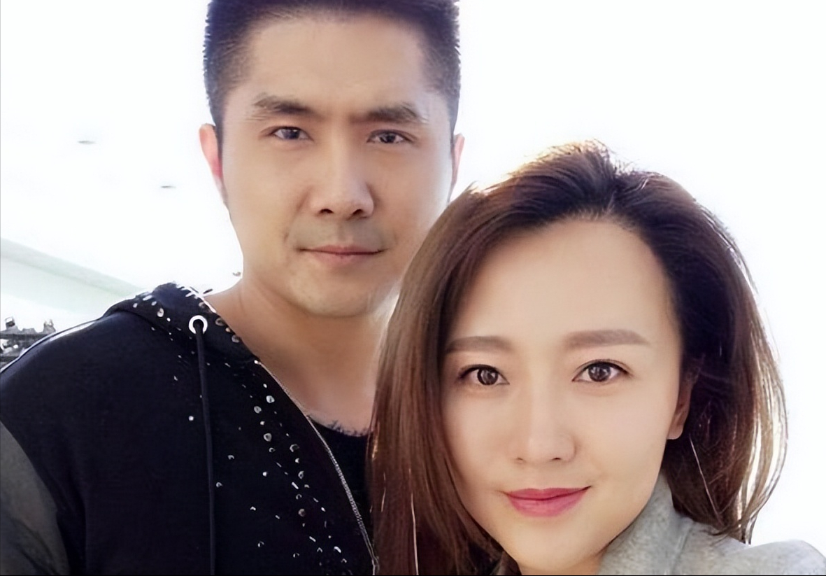 潘阳一共结了几次婚（潘阳和她老公的生活现状）