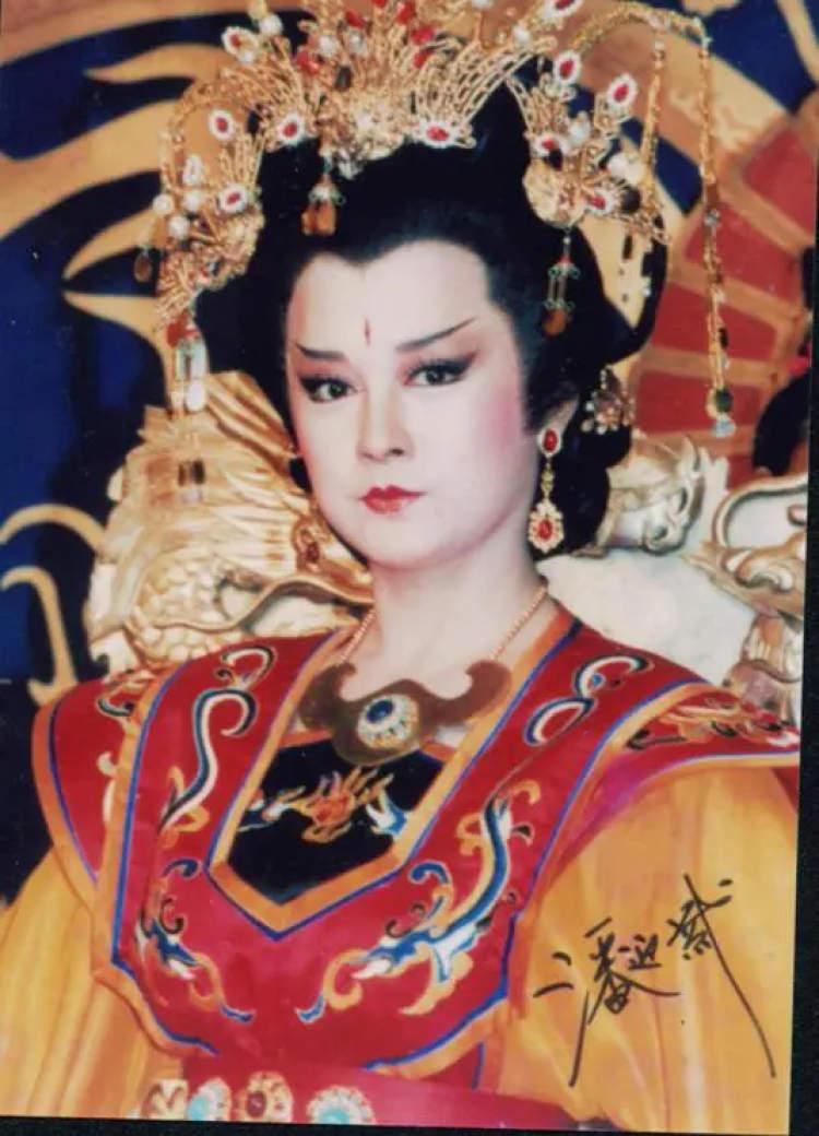 潘迎紫个人资料近照（不老女神潘迎紫真实现状）