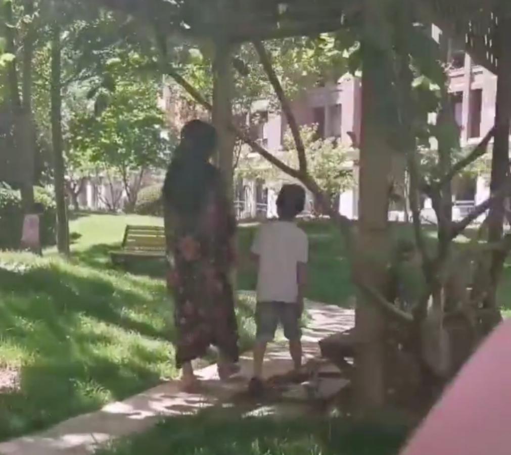 潘长江老婆是谁（详解潘长江和老婆杨云感情经历）