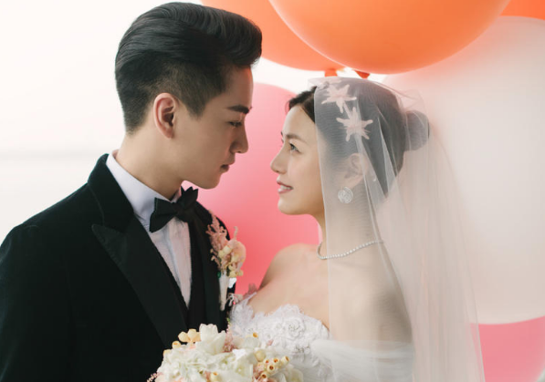 陈晓爸爸是什么职位的人（揭秘演员陈晓的家庭背景）