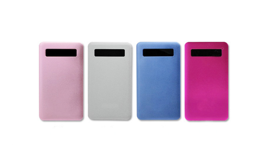 坐飞机充电宝是随身携带还是托运（坐飞机充电宝是放在行李箱还是随身携带）