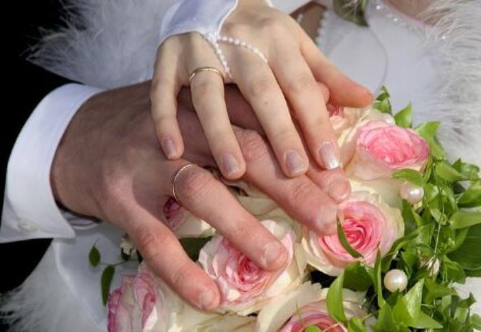 补办结婚证的步骤（结婚证丢失怎么补办）