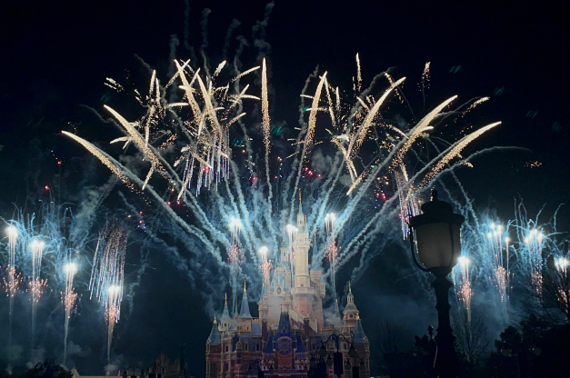 上海迪士尼烟花秀一天几场（上海迪士尼烟花一天一场还是两场）