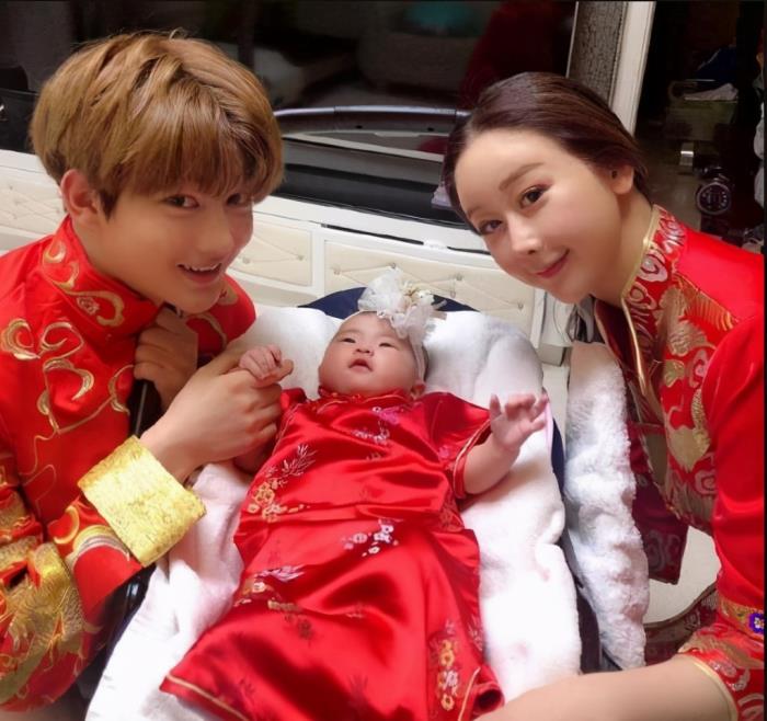 姐弟恋结婚后有代沟吗(相差18岁的姐弟恋) 姐弟恋结婚后有代沟吗(相差18岁的姐弟恋)