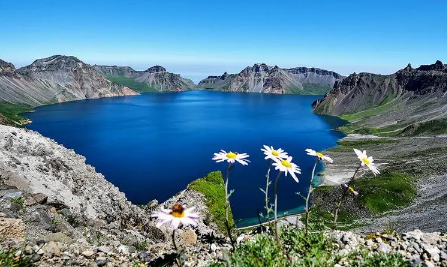 2023年8月份去长白山能看到天池吗（长白山天池几月份去好）