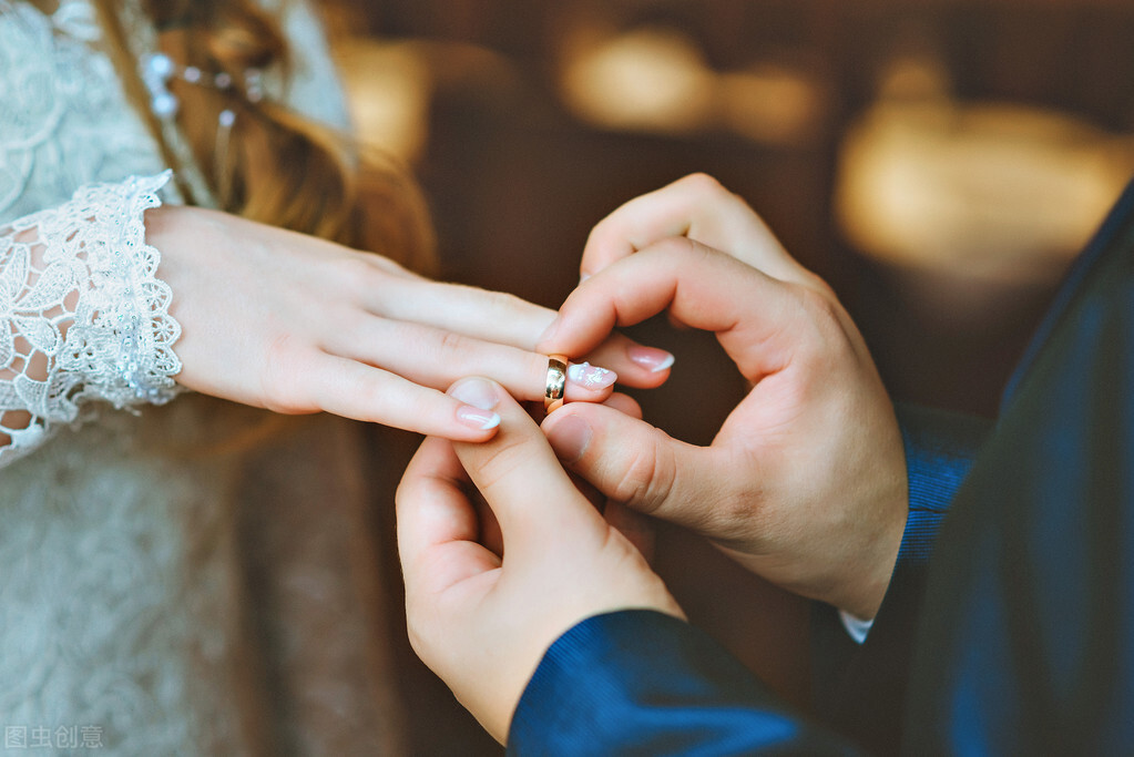 情感故事：结婚怀孕以后彩礼钱没给够怎么办）