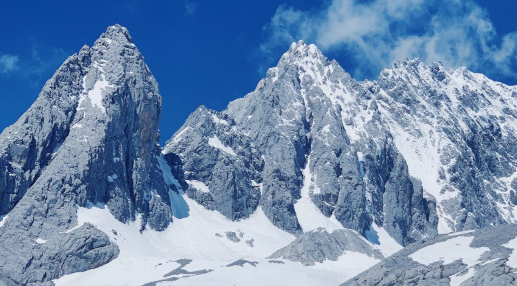 爬完玉龙雪山发烧正常吗1
