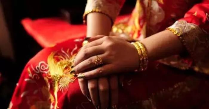 结婚一年离婚彩礼怎么判（男方要求退还16万6彩礼）