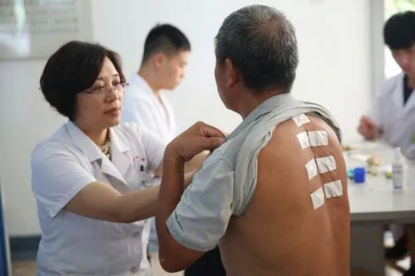 三伏贴可以刷医保卡吗（三伏贴属于医保统筹内吗）