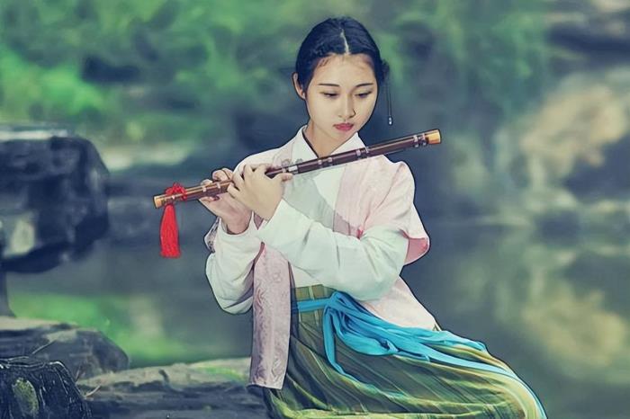 情景交融的句子（好诗词都能情景交融）