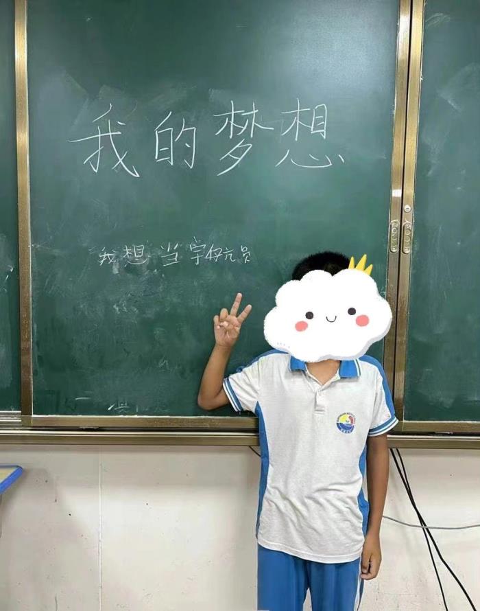 学生自己的话怎么写（小学生写下自己的梦想）