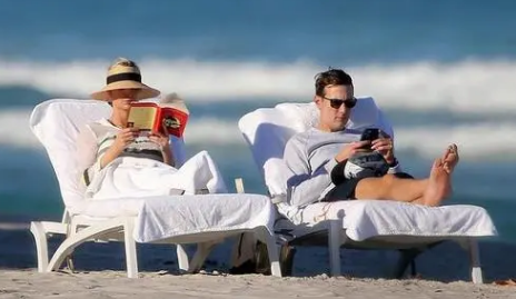 隔着衣服晒太阳有没有用(隔着衣服晒太阳晒多久好) 隔着衣服晒太阳有没有用(隔着衣服晒太阳晒多久好)