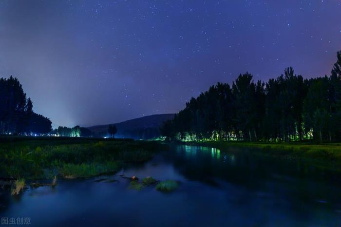 初秋微凉（初秋微凉的夜晚）