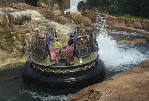 雷鸣山漂流怎么玩不湿(雷鸣山漂流不淋湿的技巧) 雷鸣山漂流怎么玩不湿(雷鸣山漂流不淋湿的技巧)
