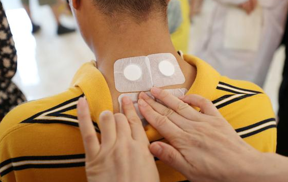 三伏贴晴天贴好还是阴天贴好（贴三伏贴晴天贴好还是雨天贴好）