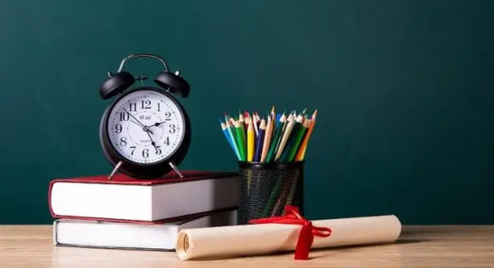 2023年秋季开学到放寒假有几个月(秋季开学到寒假要上多少天课) 2023年秋季开学到放寒假有几个月(秋季开学到寒假要上多少天课)