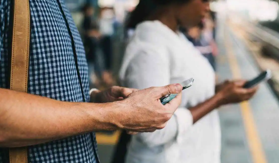 抖音极速版暑期周中抢红包活动所有手机都能参与吗（暑期周中抢红包活动怎么参与）