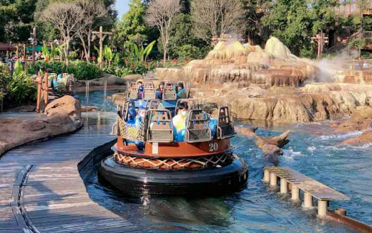 雷鸣山漂流坐哪里不会湿（雷鸣山漂流哪个位置不会湿）