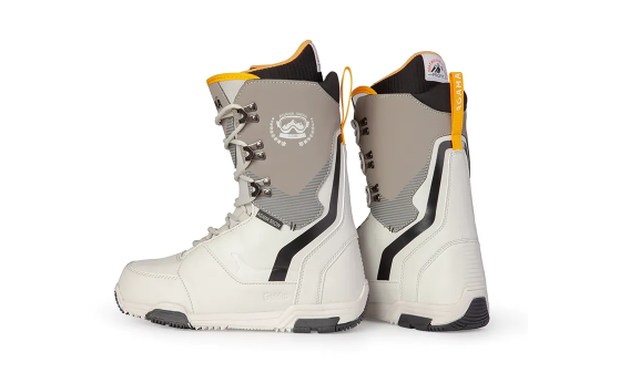 穿滑雪鞋小腿磨出水泡怎么办(穿滑雪鞋腿上为什么会起水泡) 穿滑雪鞋小腿磨出水泡怎么办(穿滑雪鞋腿上为什么会起水泡)