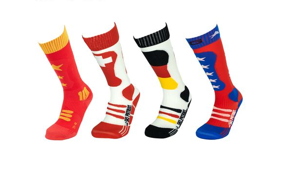 滑雪穿厚袜子还是薄袜子好（滑雪穿普通袜子可以吗）