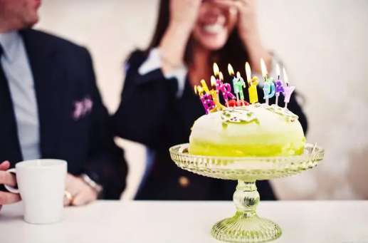 本命年不过生日可以吃蛋糕吗（本命年不过生日可以吃长寿面吗）