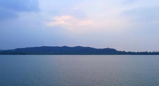 2023年杭州几月份天气转凉3