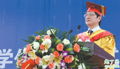 郑强为什么这么火（郑强教授简介个人资料）