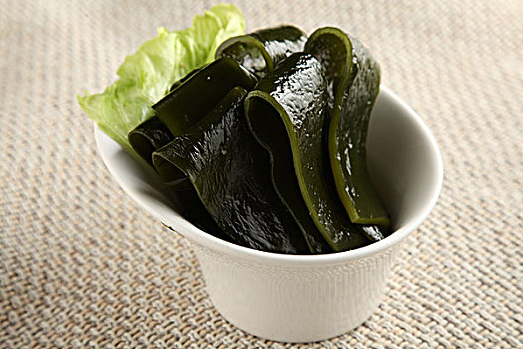 日本排放核污水海带还能吃吗（日本排放核污水还能吃海苔吗）