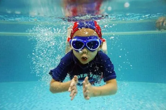 立秋之后不能游泳吗（为什么立秋后不能游泳）