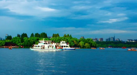 2023年杭州9月份旅游热吗（9月份杭州旅游是旺季吗）