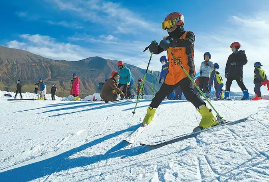 滑雪可以戴墨镜吗2