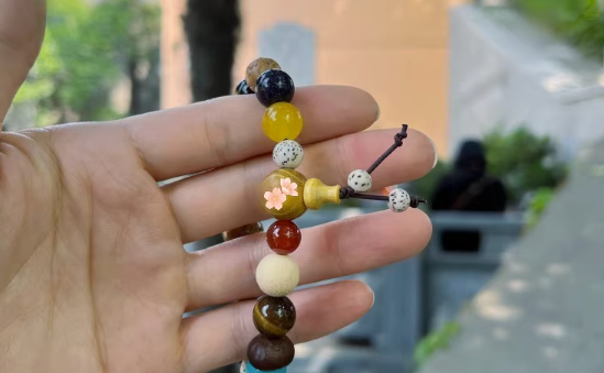 十八籽为什么越戴越大1