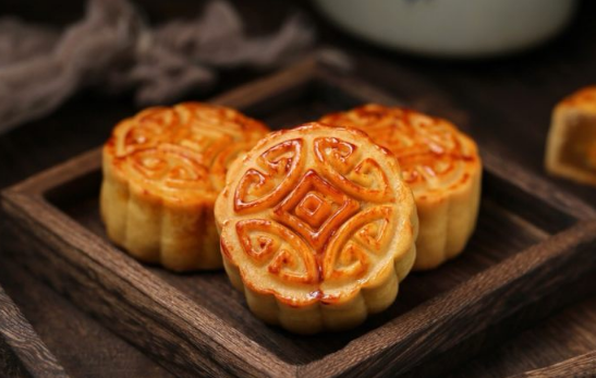 中秋节月饼要吃完整的吗(中秋节要吃一整个月饼吗) 中秋节月饼要吃完整的吗(中秋节要吃一整个月饼吗)