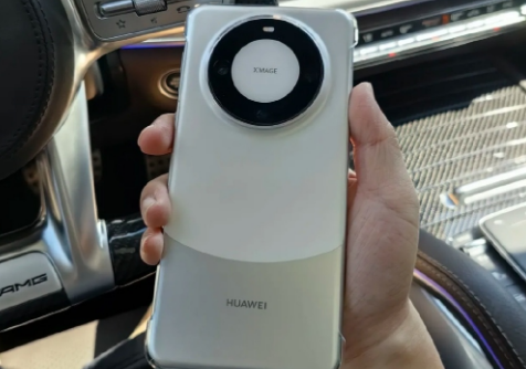 华为mate60Pro北斗卫星通话海外可以用吗（华为mate60pro连接谁的卫星）