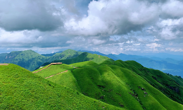 武功山几月份去草最绿3